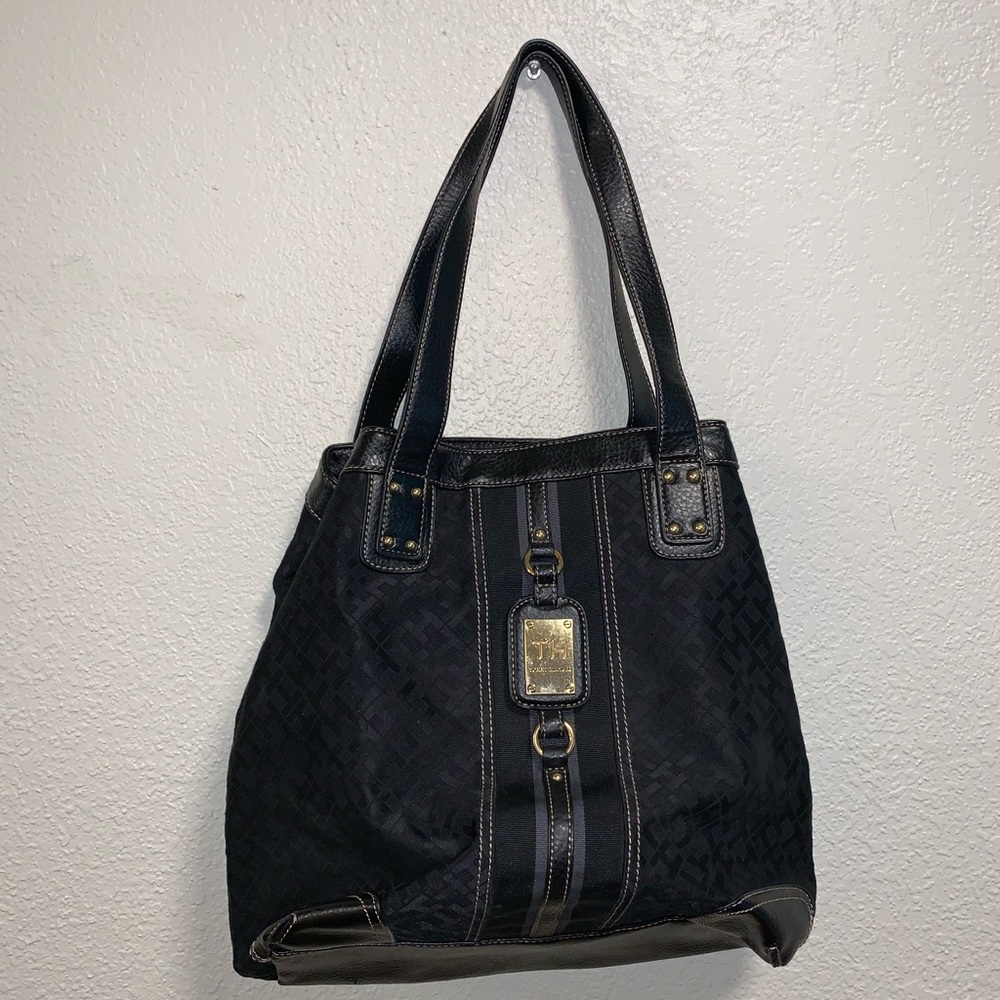 Black Tommy Hilfiger Purse